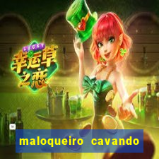 maloqueiro cavando a cova